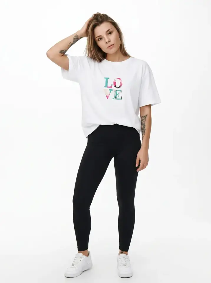 LOVE Pastel Oversized T-Shirt Beyaz Unisex